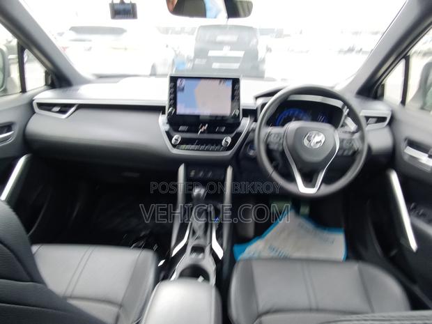 Toyota Corolla Cross 1.8 Hybrid FWD 2022 Black