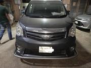 Toyota Noah 2010 Gray for sale