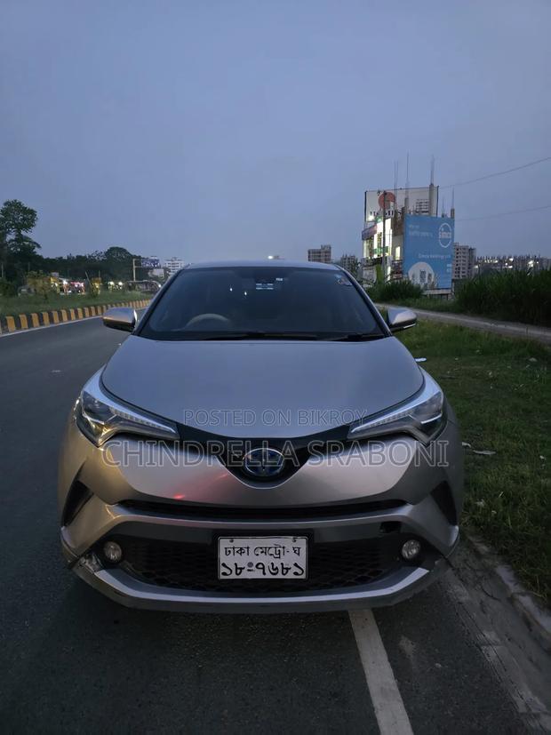 Toyota C-Hr 2017 Gray