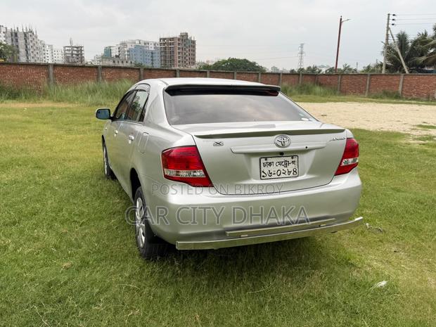 Toyota Axio 2010 Silver