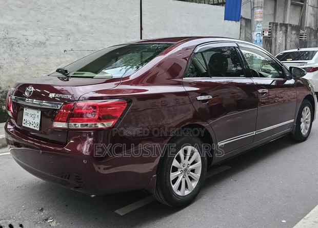 Toyota Premio 2016 Maroon