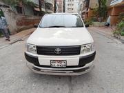 Toyota Probox 2004 White for sale