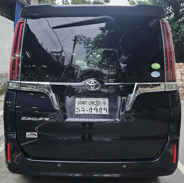 Toyota Esquire 2019 Black