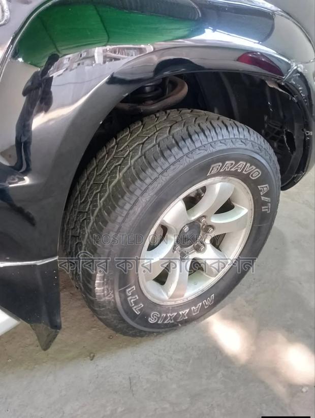 Toyota Land Cruiser Prado 2003 Black