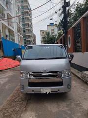 Toyota HiAce SV Premium 2013 Silver for sale