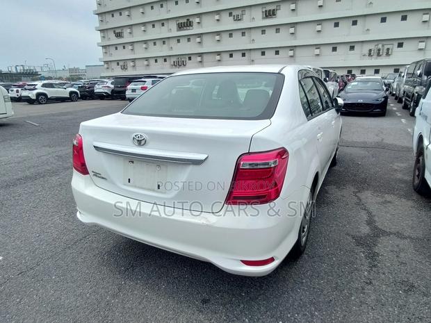 Toyota Axio 2021 White