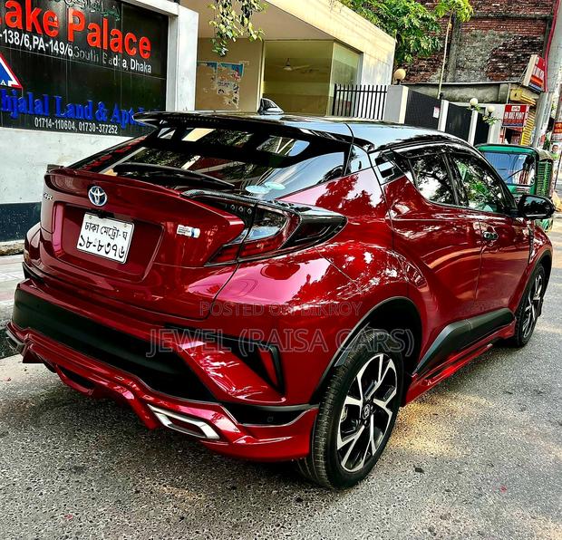 Toyota C-Hr 2017 Maroon