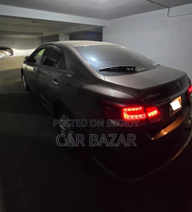 Toyota Premio 2016 Brown