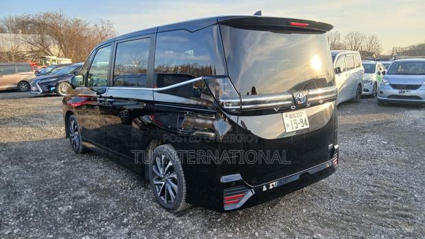 Toyota Voxy 2023 Black