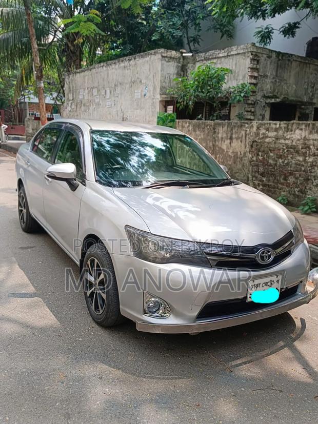 Toyota Axio 2014 Silver