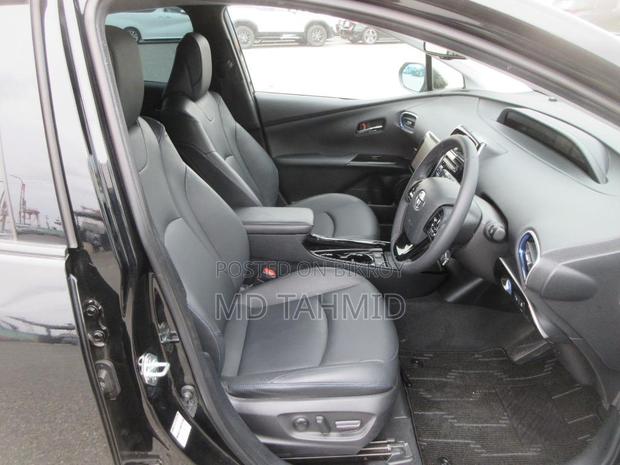 Toyota Prius 2021 Black
