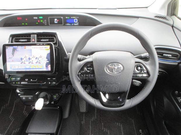 Toyota Prius 2021 Black