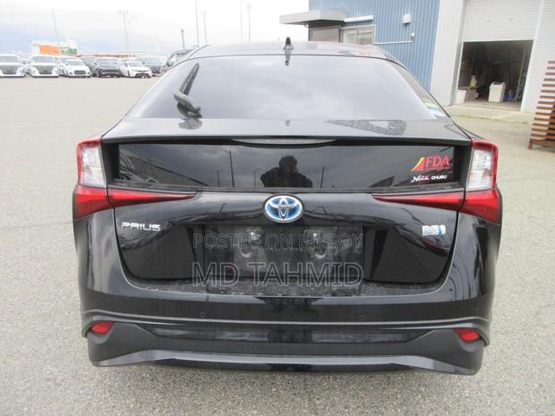 Toyota Prius 2021 Black