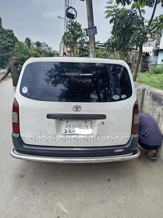 Toyota Probox 2006 White