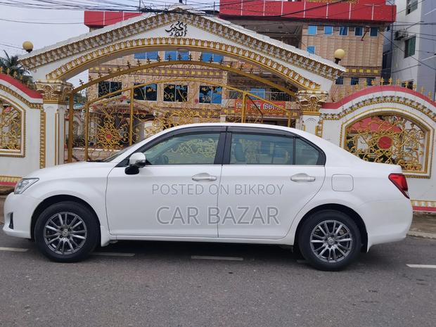 Toyota Axio 2013 Pearl