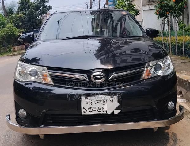 Toyota Axio 2013 Black