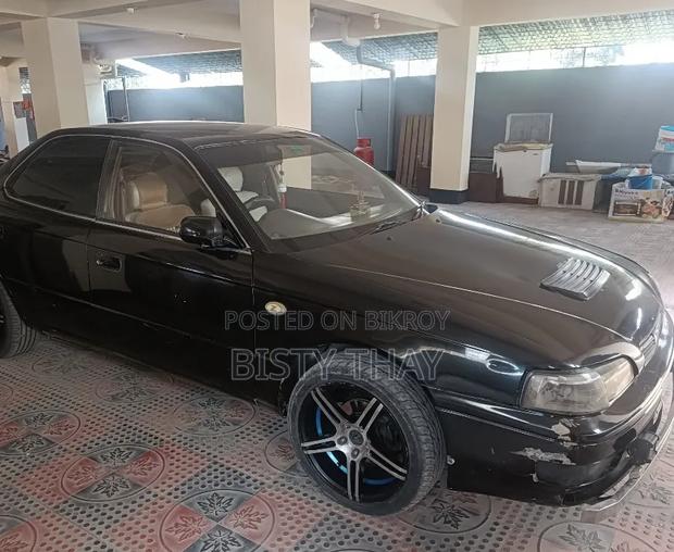 Toyota Vista 1988 Black