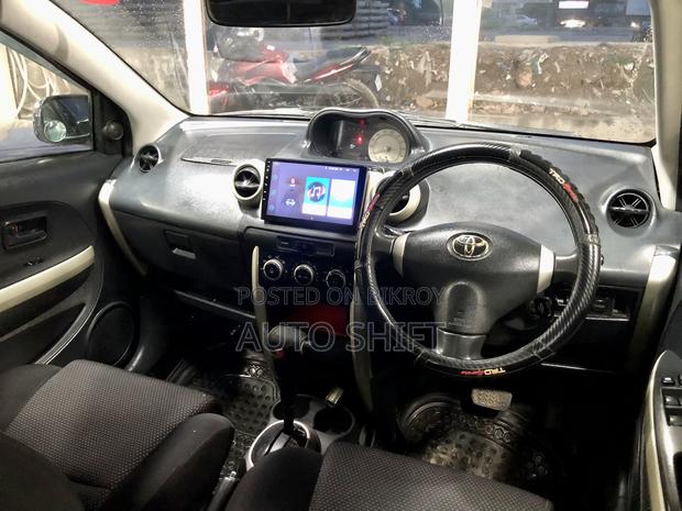 Toyota IST 2005 Maroon