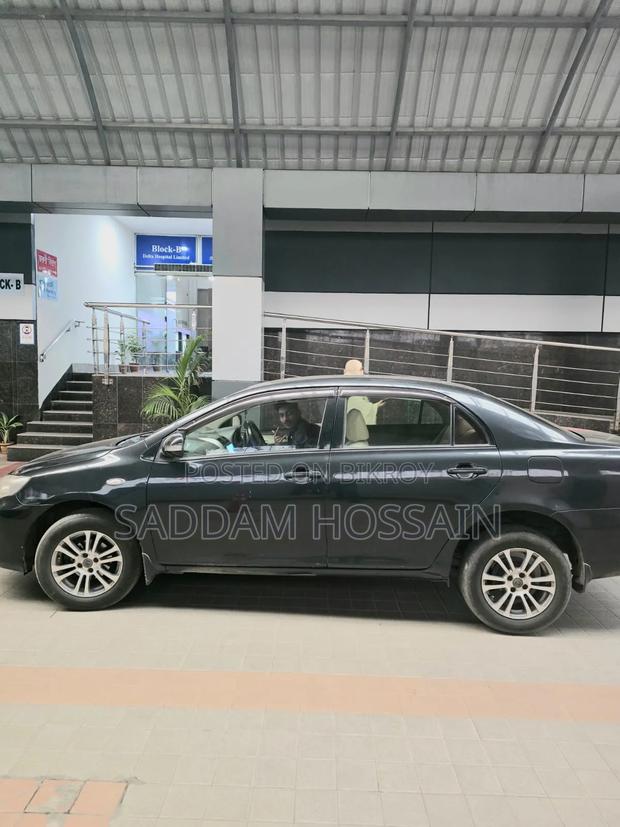 Toyota Corolla 2011 Gray