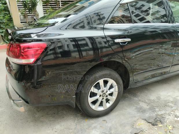Toyota Premio 2019 Black