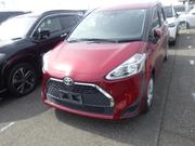 Toyota Sienta 2021 Red for sale