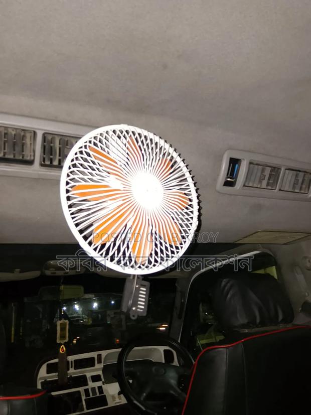 Toyota HiAce Siyaya 2004 White