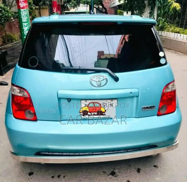 Toyota IST 2006 Green