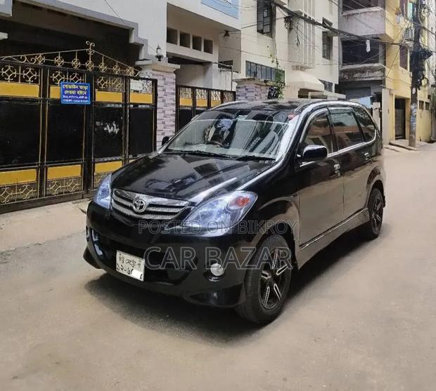 Toyota Avanza 2010 Black