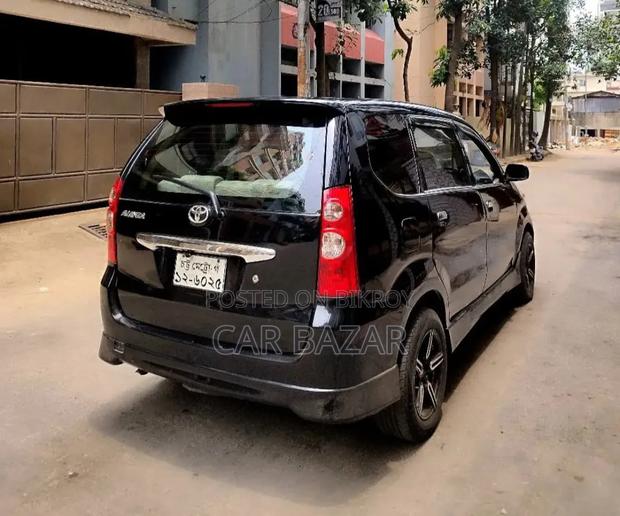 Toyota Avanza 2010 Black