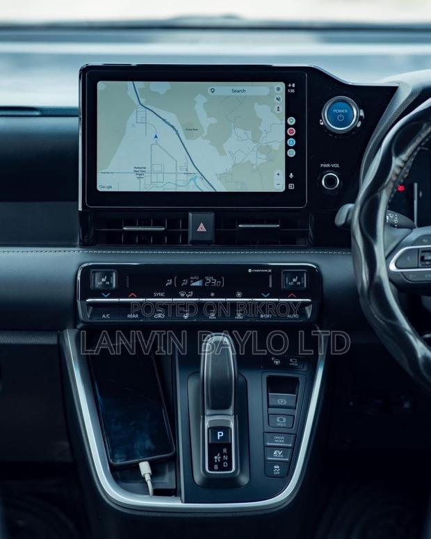 New Toyota Noah 2022 Black