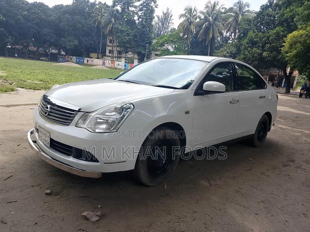 Nissan Bluebird 2008 White