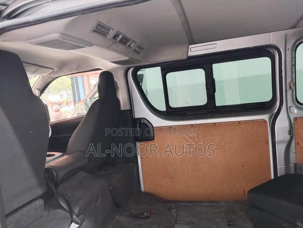 Toyota HiAce 2021 Silver