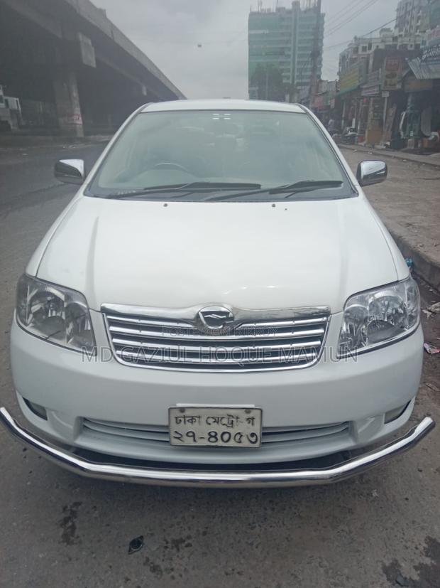 Toyota Corolla 2004 White
