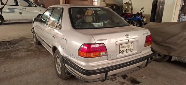 Toyota Corolla 1995 Gray