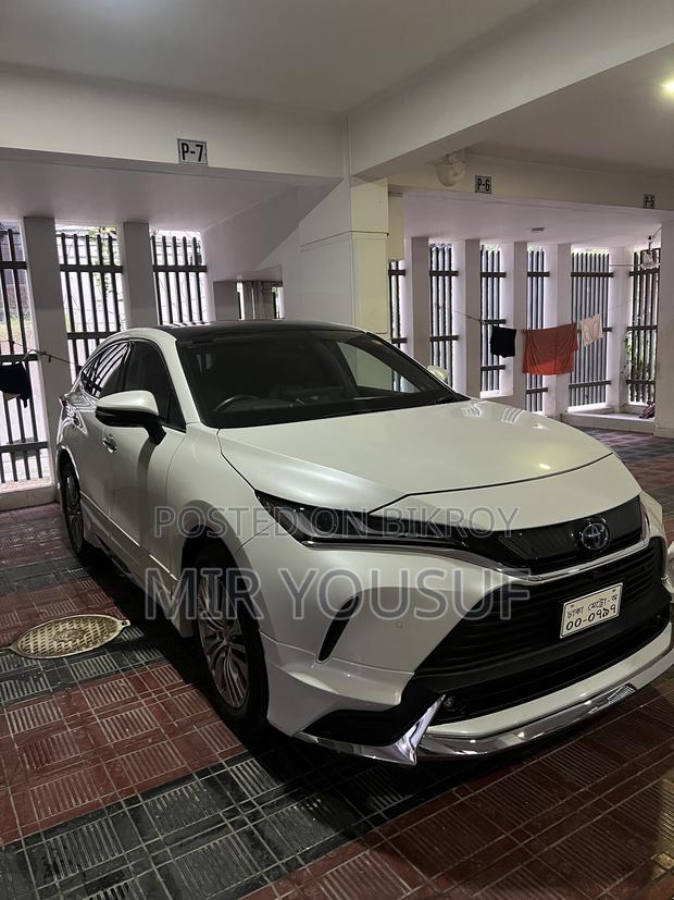 New Toyota Harrier Hybrid Z 2023 Pearl