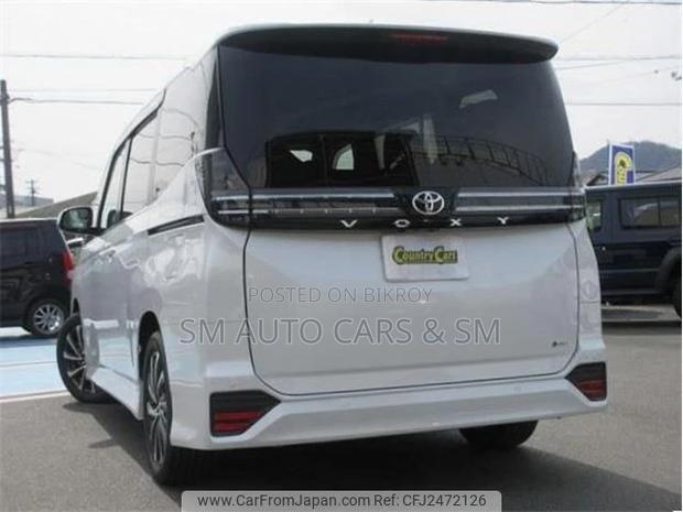 New Toyota Voxy 2025 Pearl