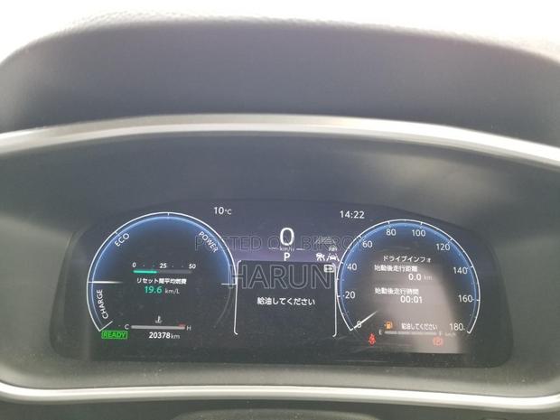 Toyota Corolla Cross 2024 Pearl