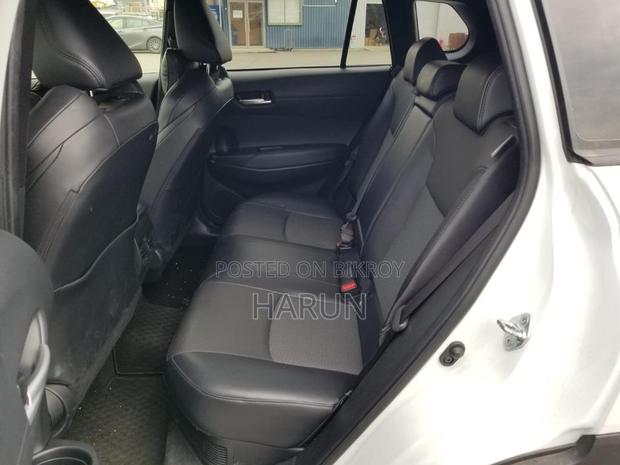 Toyota Corolla Cross 2024 Pearl