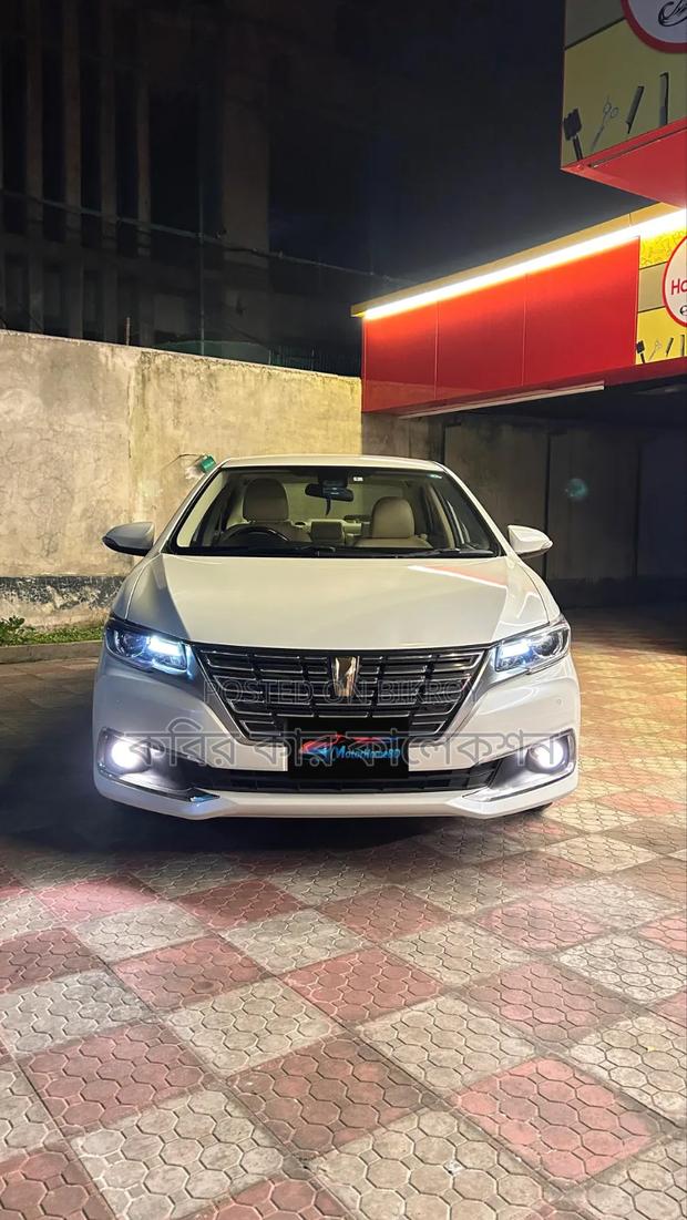Toyota Premio 2020 White
