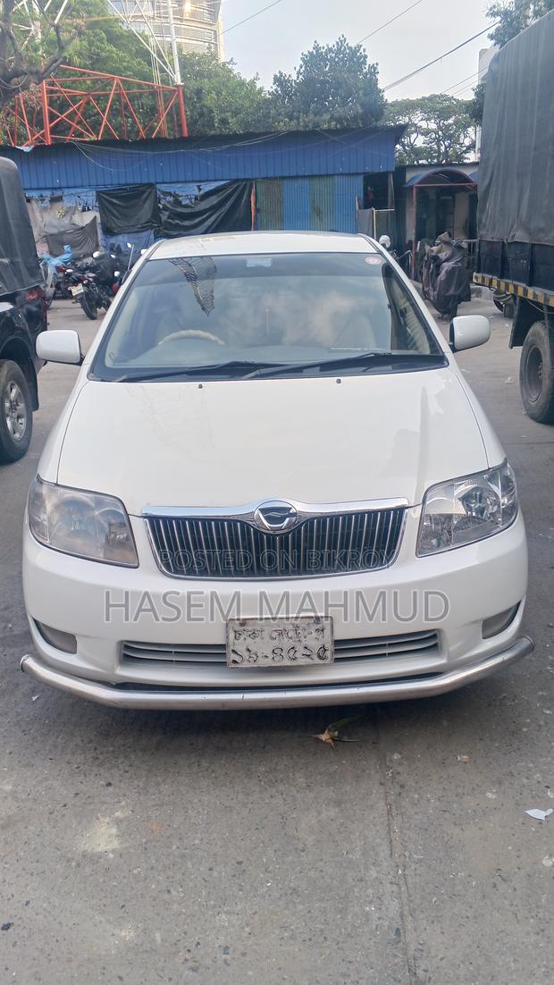 Toyota Corolla 2003 White