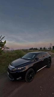 Toyota Harrier 2.5 Hybrid 4WD 2015 Black for sale