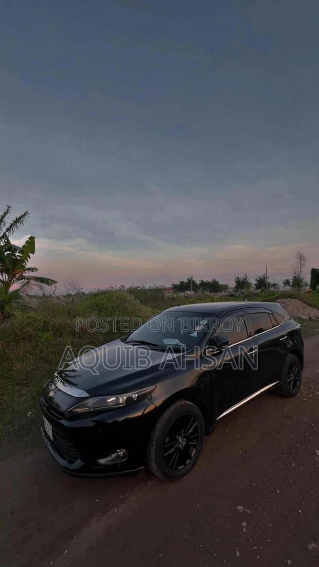 Toyota Harrier 2.5 Hybrid 4WD 2015 Black