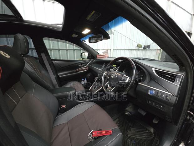 Toyota Harrier 2.5 Hybrid 4WD 2015 Black