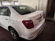 Toyota Axio 1.5 Hybrid 2WD 2018 White for sale