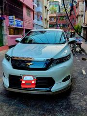 Toyota Harrier 2016 Pearl for sale