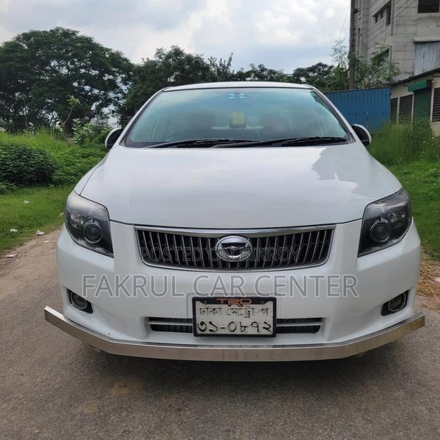 Toyota Axio 2007 White