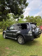 Mitsubishi Pajero 2007 Gray for sale