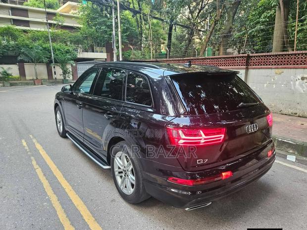Audi Q7 2017 Black