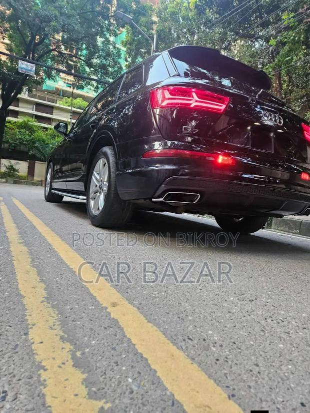 Audi Q7 2017 Black