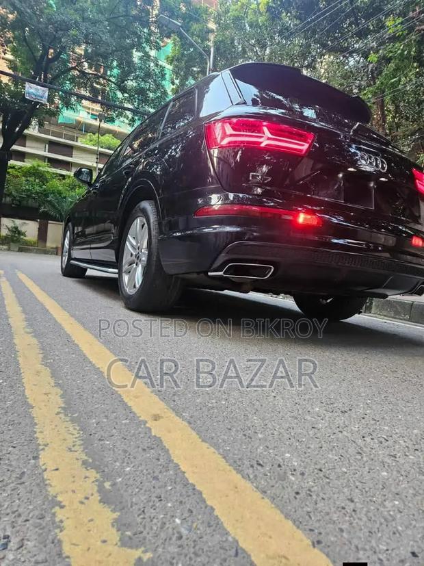 Audi Q7 2017 Black